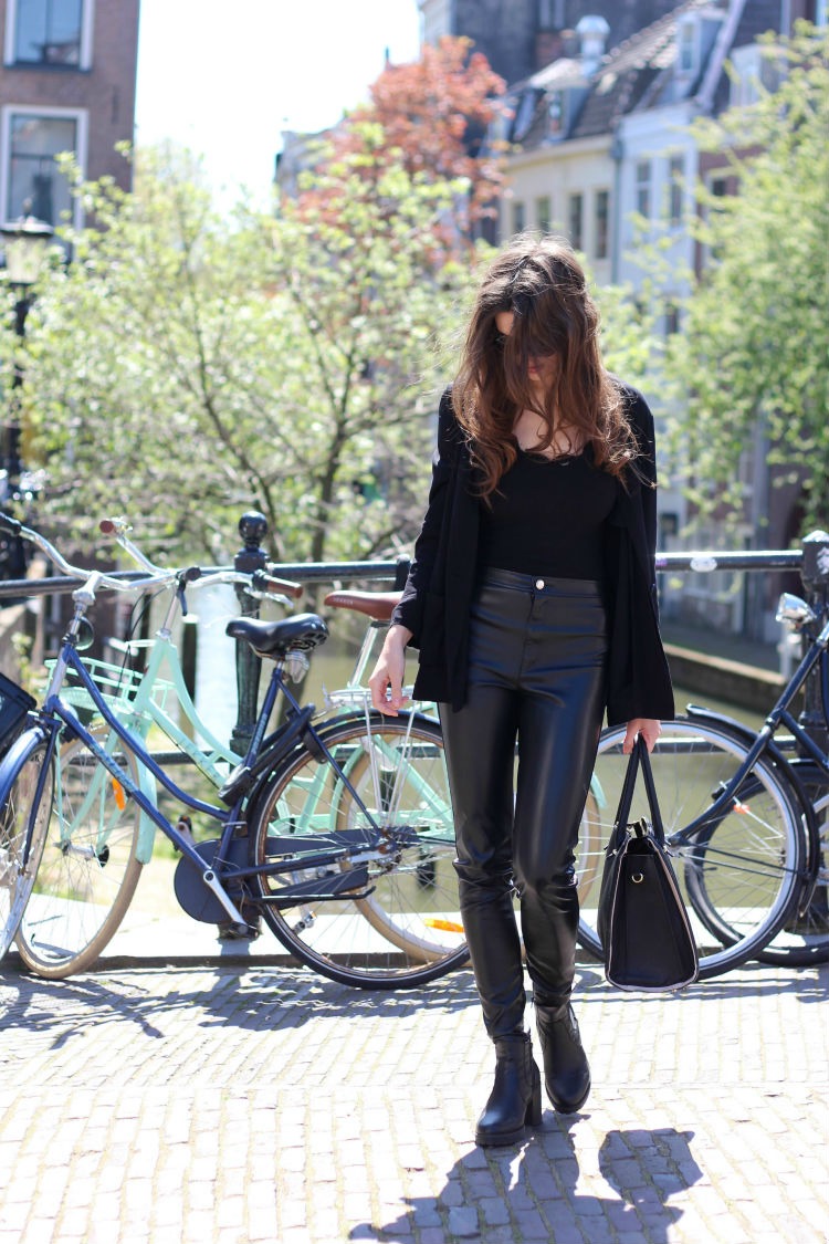 All Black | Outfit Of The Day - Loepsie
