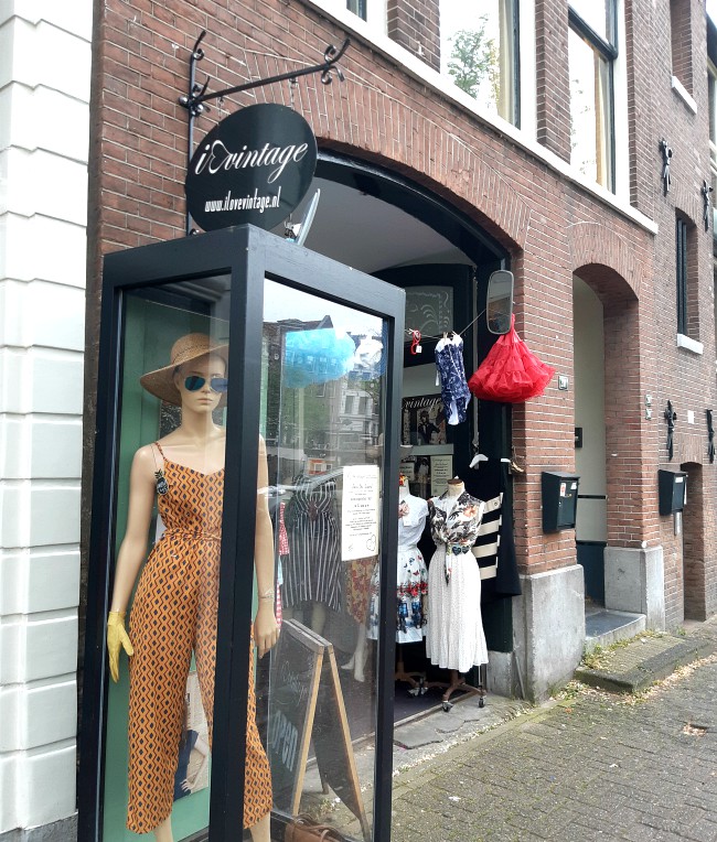 My Favourite Vintage Clothing Shops In Amsterdam - Loepsie