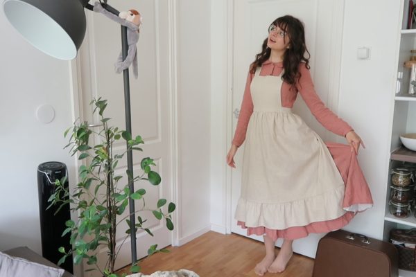 DIY Linen Apron – Beginner Friendly Sewing Project