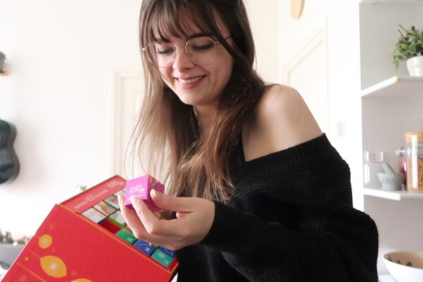 Quarantined, But Festive – Vlogmas 2020 Week 2